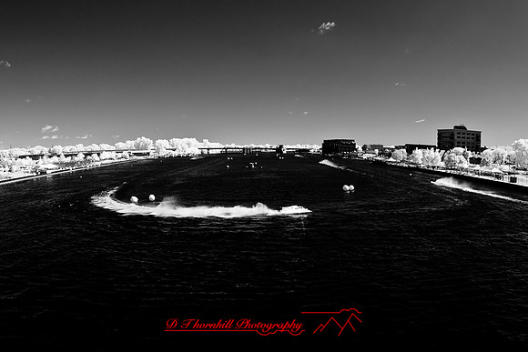 river-roar-infrared-2009_08.jpg