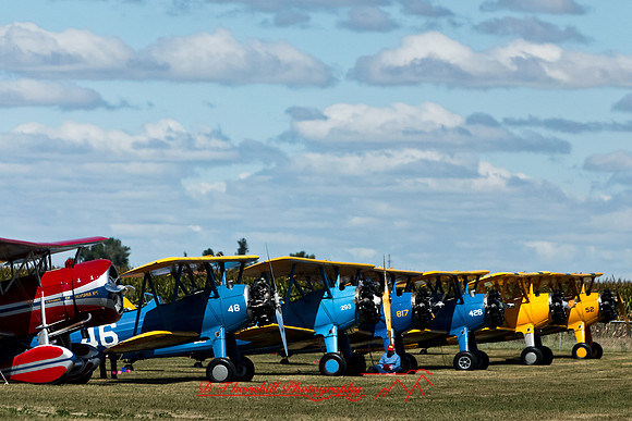 stearman-fly-in-2011-48