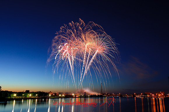 bay-city-fireworks-2010_10