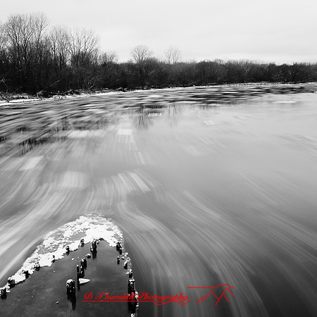 shadow-light-project-river-ice-2014-017