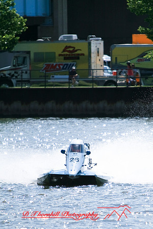 river_roar-firday-2008_77.jpg