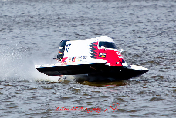 river-roar-saturday-2009_090.jpg