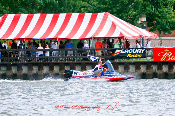 river_roar-fox_racing-2008_50.jpg