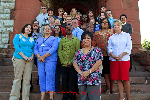 hoyt-workers-group-shot-2009_43.jpg