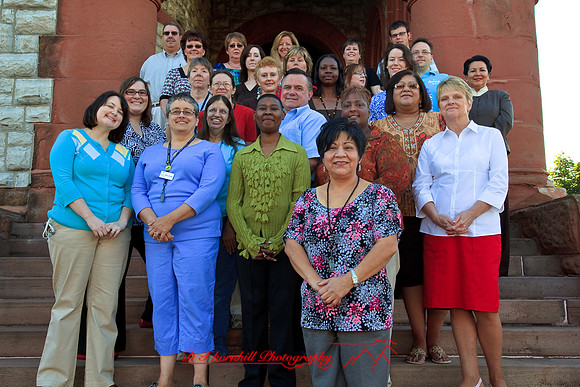 hoyt-workers-group-shot-2009_41.jpg