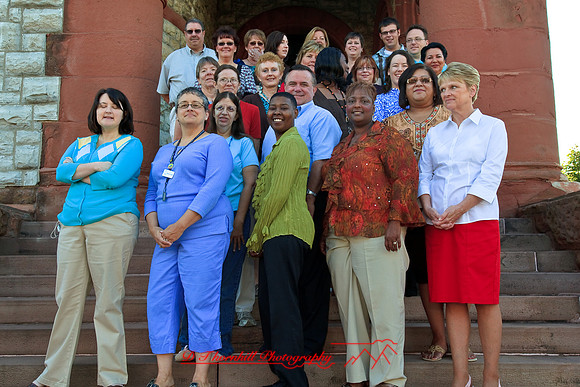 hoyt-workers-group-shot-2009_22.jpg