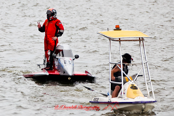 river-roar-random-2010_50