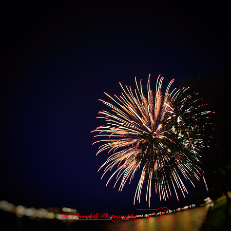 bay-city-fireworks-2014-007-nas