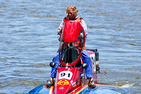 river-roar-random-2009_03.jpg