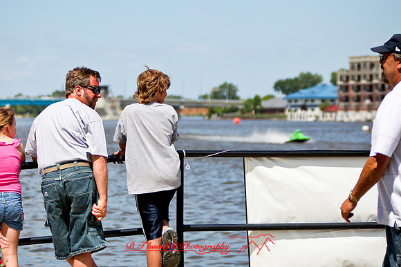 river-roar-random-2009_10.jpg