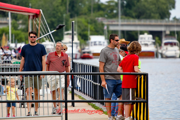 river-roar-random-2009_06.jpg