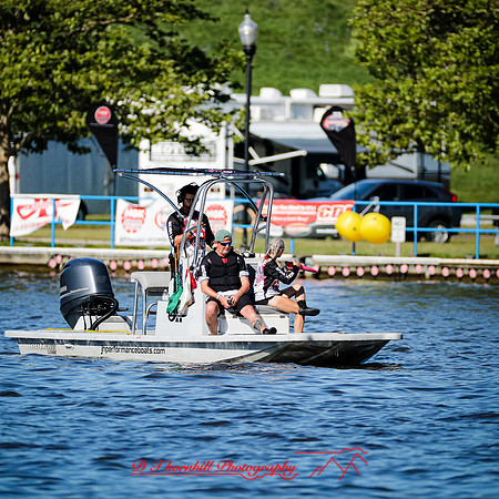 rocking on the river-2019-118