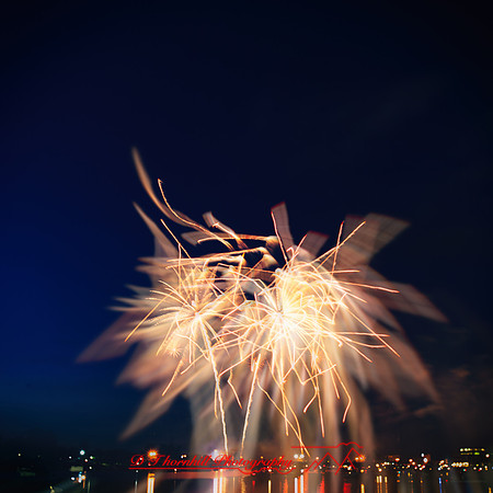 bay-city-fireworks-2014-041-nas