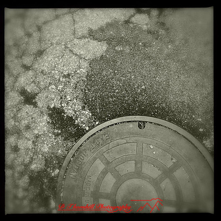 iPhone-2018-manholes-010