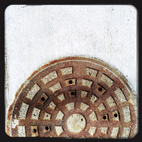 iPhone-2018-manholes-004