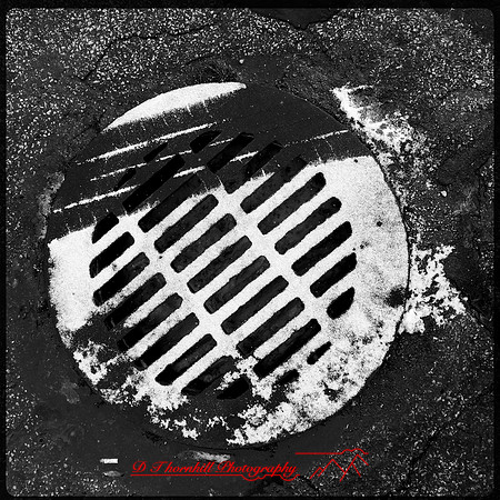 iPhone-2018-manholes-001