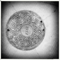 iPhone-2018-manholes-003