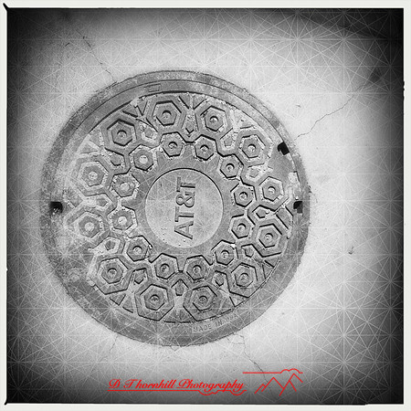 iPhone-2018-manholes-003