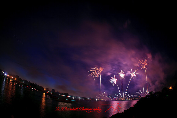 bay-city-fireworks-kath-2011-15