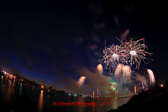 bay-city-fireworks-kath-2011-17
