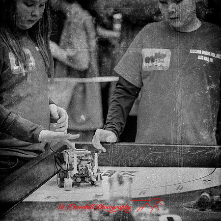 DeckerVille-Robotic-Random-2018-033-n-l-as