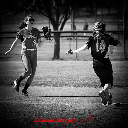 meg sofball 2022.05.23 - 009