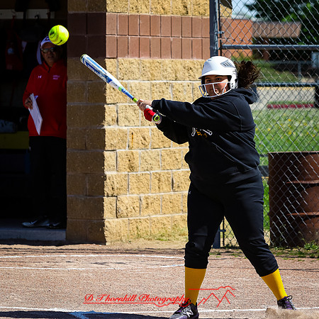 meg sofball 2022.05.23 - 005