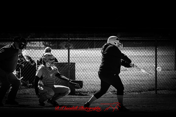 meg sofball 2022.05.23 - 013