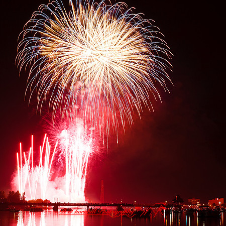 bay-city-fireworks-2013-113