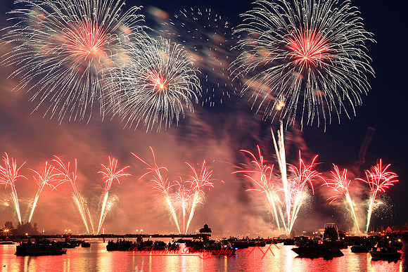 bay-city-fireworks-2012-images-kath-09