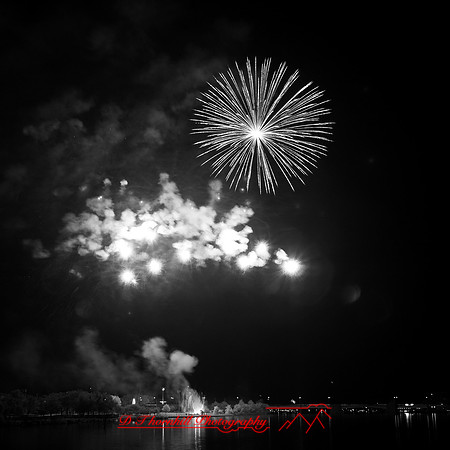 bay-city-fireworks-2015-infrared-015