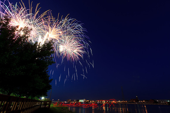 bay-city-fireworks-2012-images-01