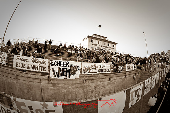jghs-football-homecoming-2008_111