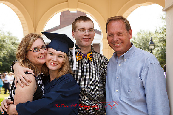 jessica's graduation-2014-076