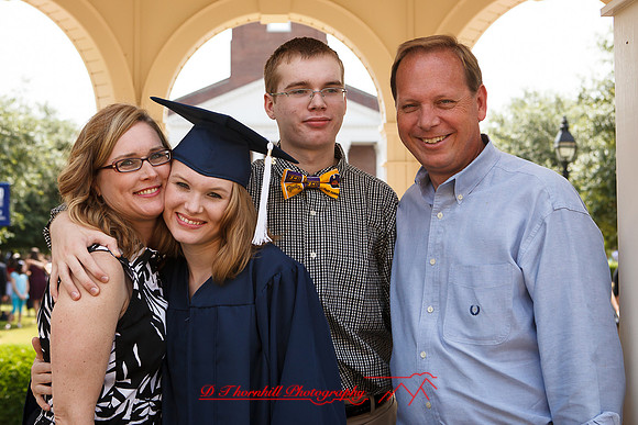 jessica's graduation-2014-073