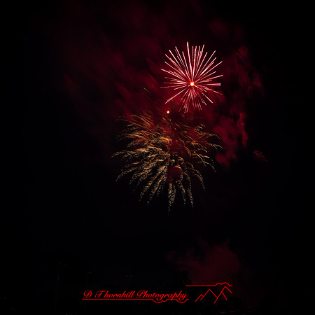 bay city fireworks 2022 - 005-nik-ps-ai
