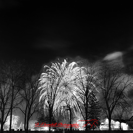 snowfest-fireworks_2013-1-01_HDR