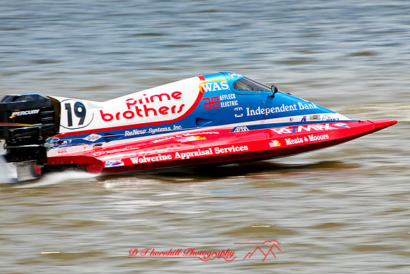 river-roar-fox-racing-2009_44.jpg