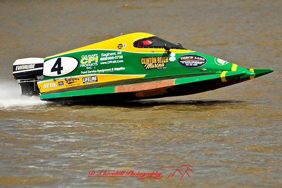 river-roar-2011-saturday-boats-026