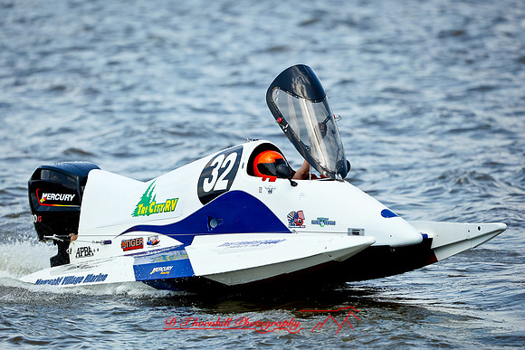 river-roar-2013-sunday-random-104