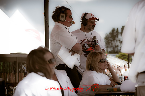 river-roar-2011-saturday-random-055