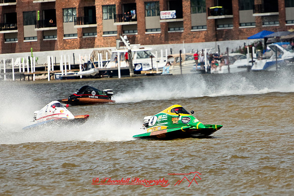 river-roar-2011-saturday-random-097