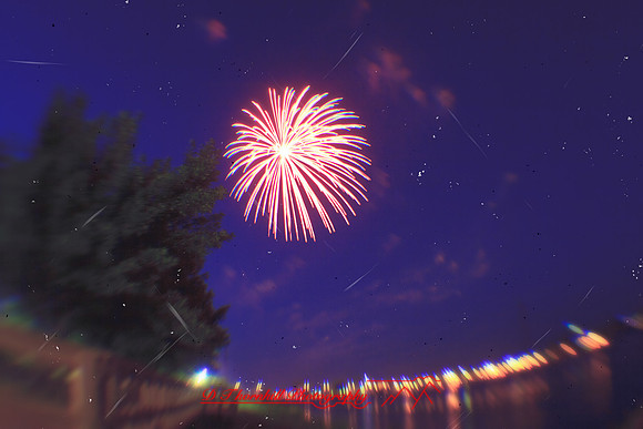 bay-city-fireworks-2012-images-funky-10-nas