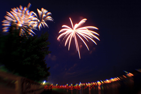 bay-city-fireworks-2012-images-funky-09