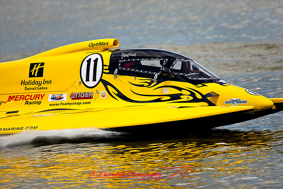 river-roar-2012-firday-boats-005
