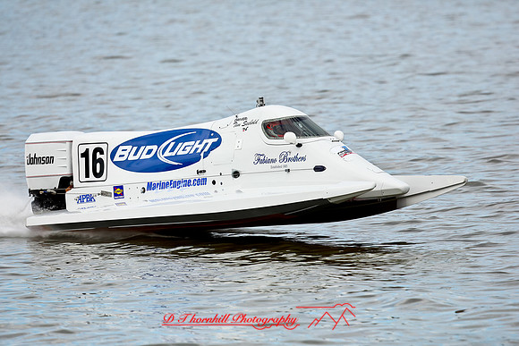 river-roar-2012-firday-boats-010
