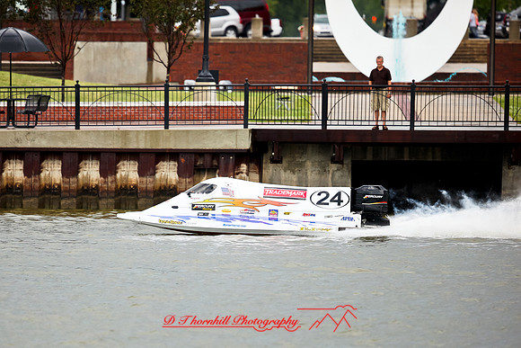 river-roar-2012-firday-boats-032