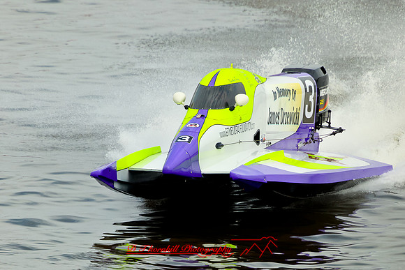 river-roar-2013-saturday-random-018