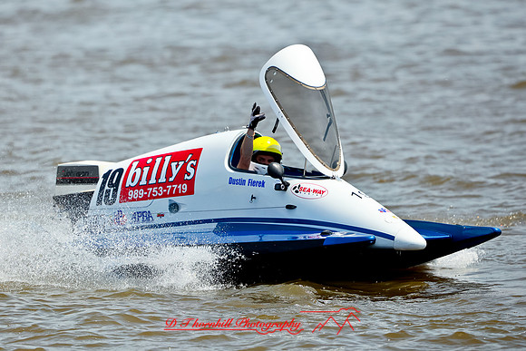 river-roar-2013-sunday-random-034