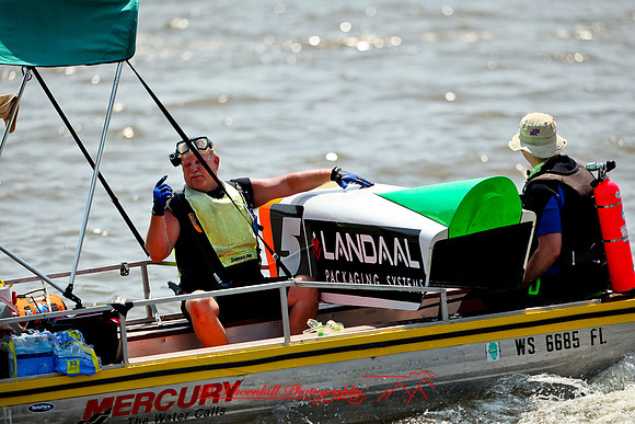 river-roar-2013-sunday-random-030